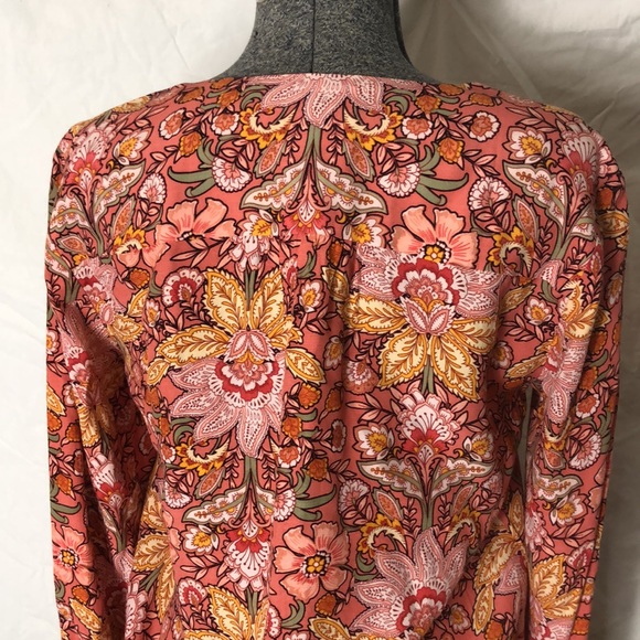 LOFT Blouse (4) - Picture 6 of 8